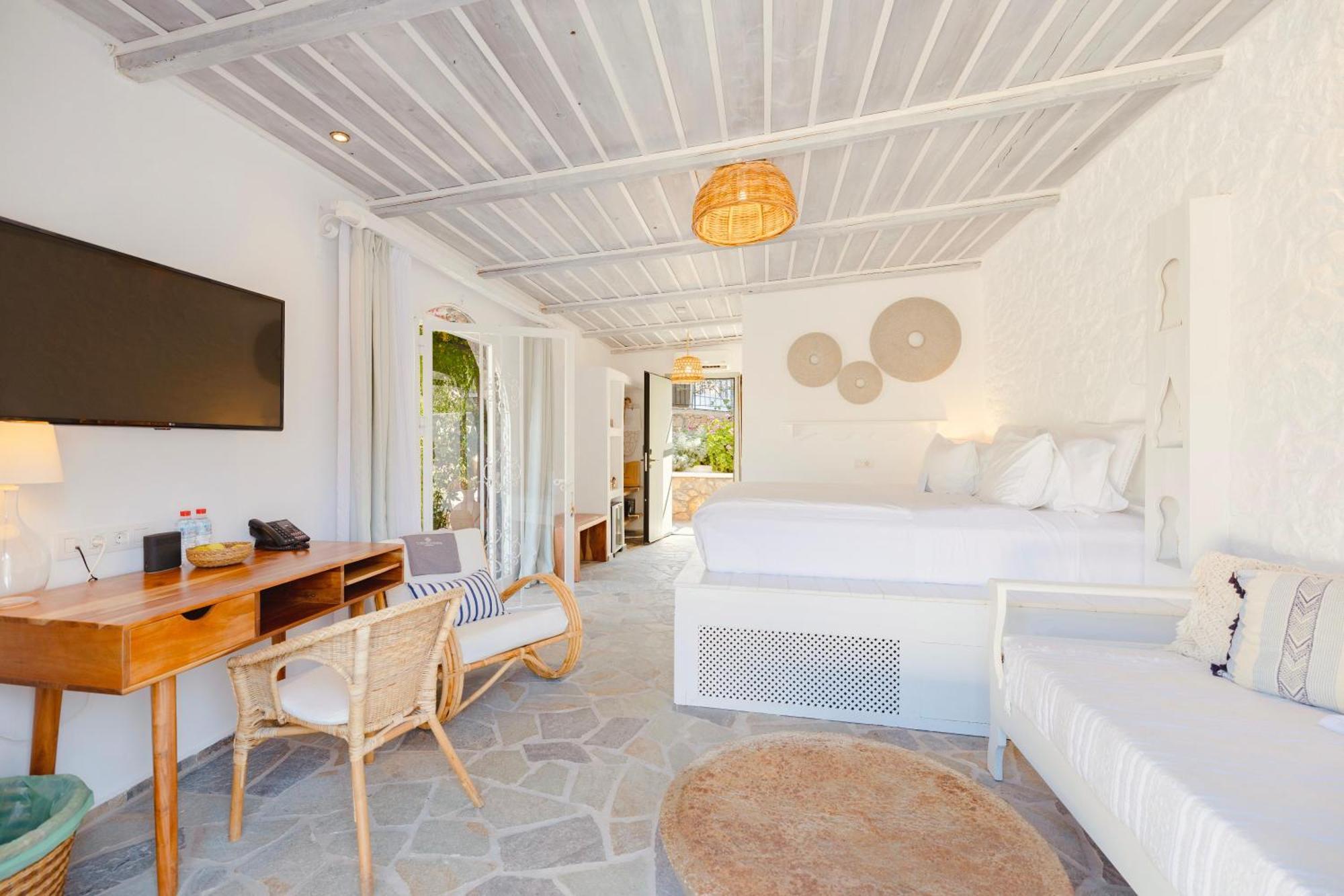 Caesars Gardens Hotel & Spa - Adults Only Líndos Екстериор снимка