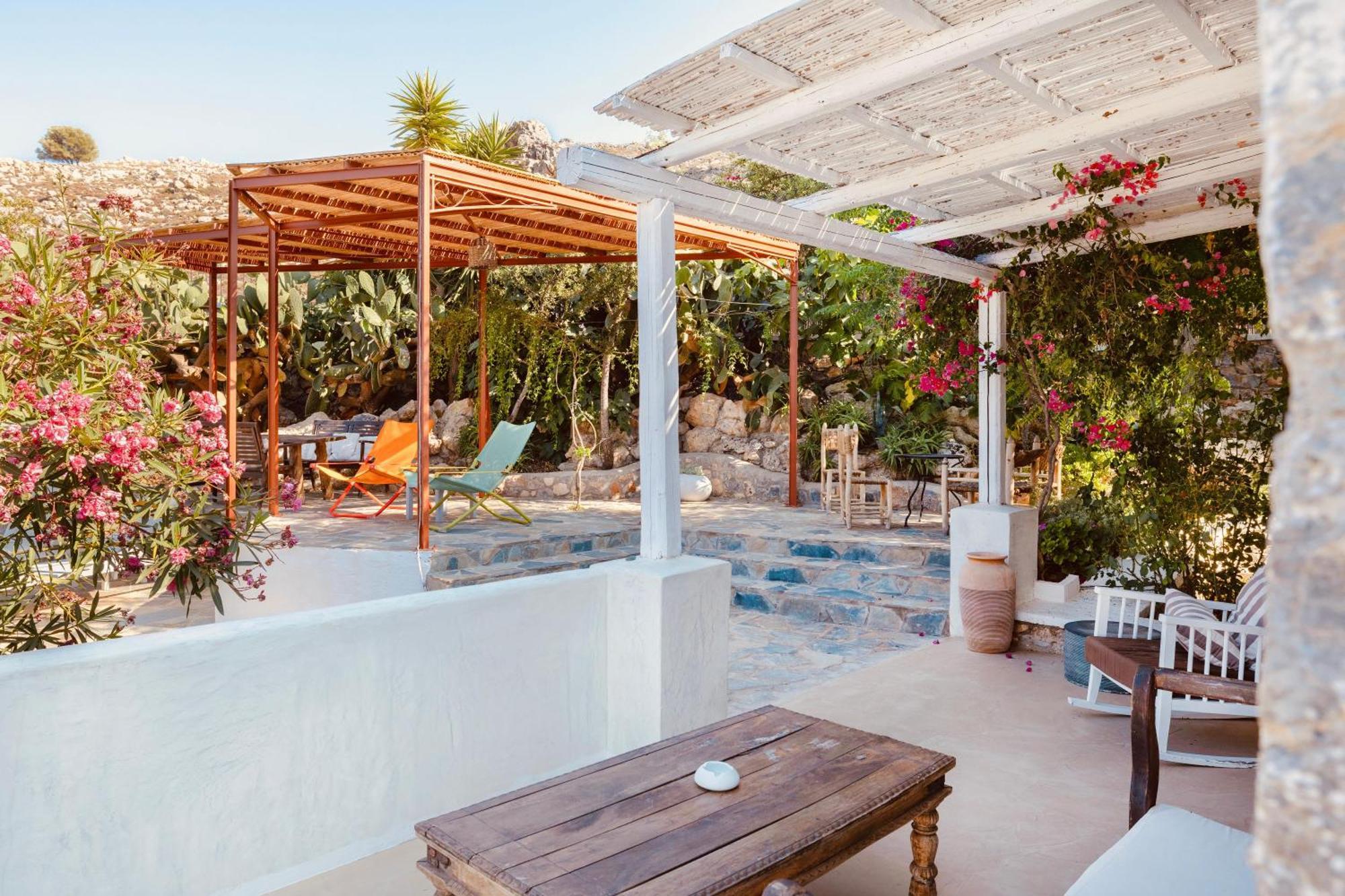 Caesars Gardens Hotel & Spa - Adults Only Líndos Екстериор снимка