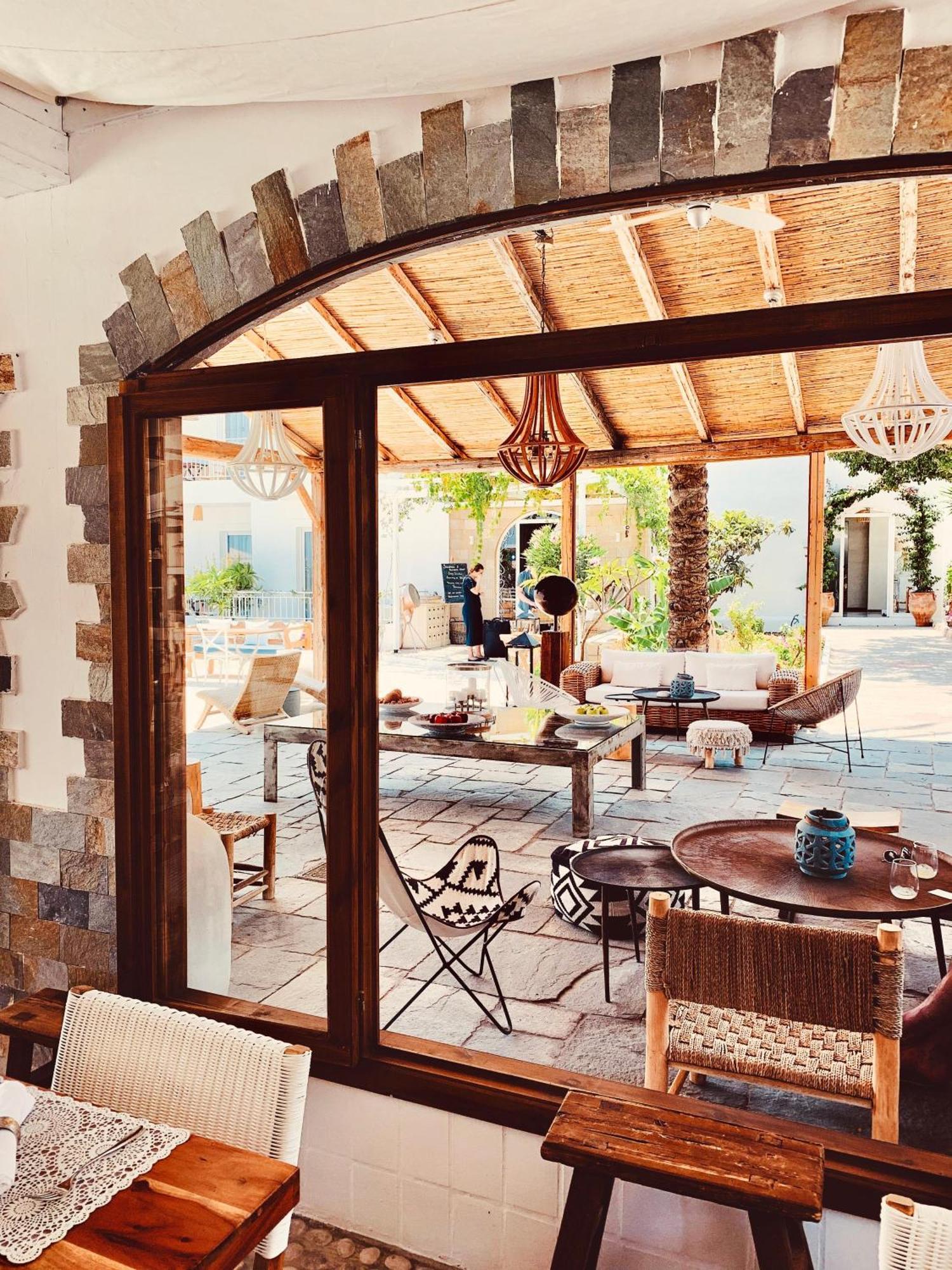 Caesars Gardens Hotel & Spa - Adults Only Líndos Екстериор снимка